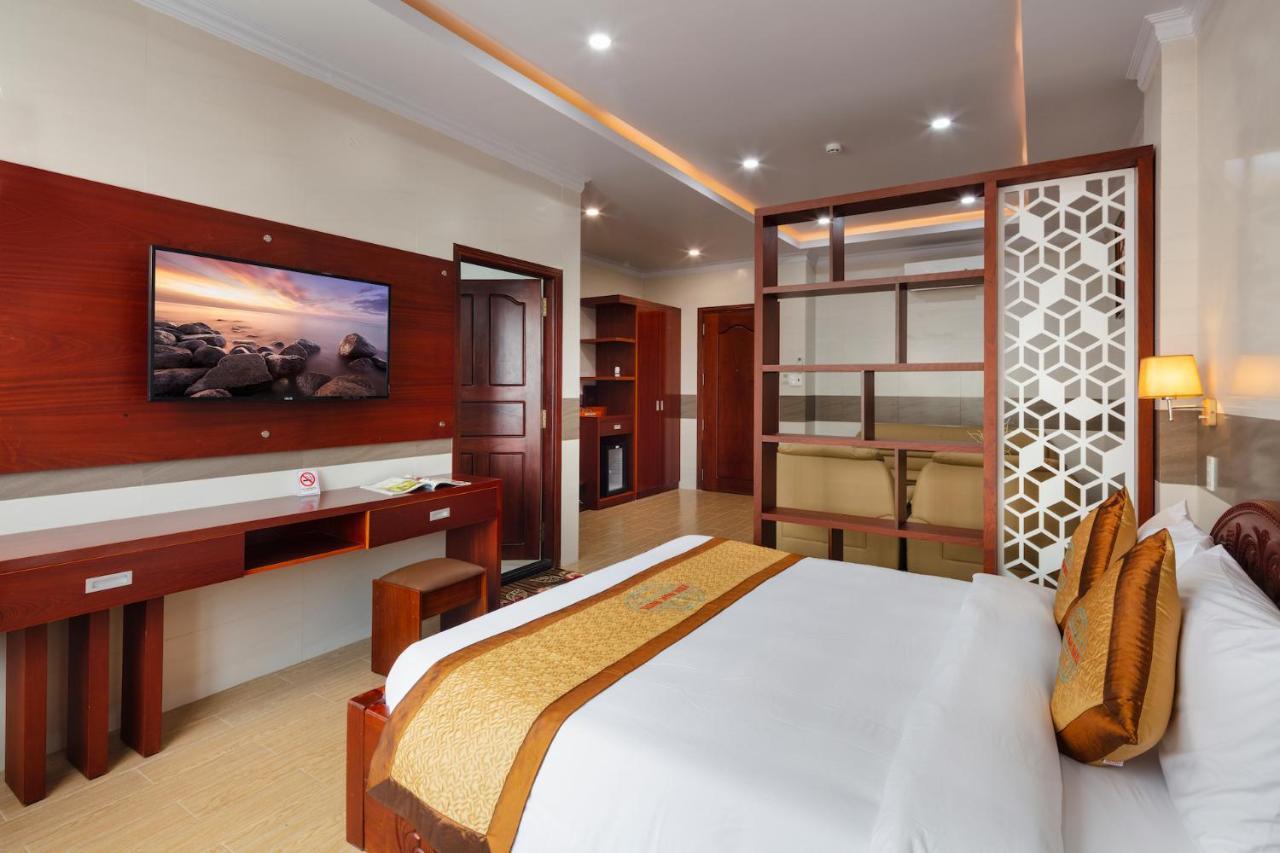 Phuc Ngoc Hotel Rạch Giá Exterior foto