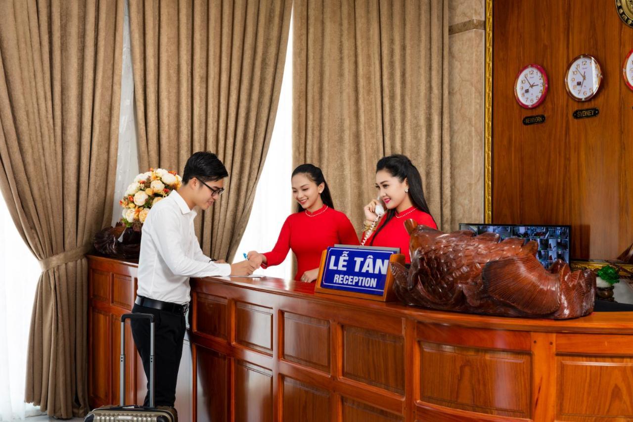 Phuc Ngoc Hotel Rạch Giá Exterior foto